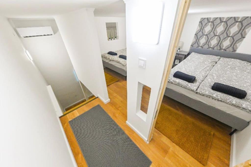 2 Bedroom Flat In Damjanich Str., Hirsch Budapeşte Dış mekan fotoğraf