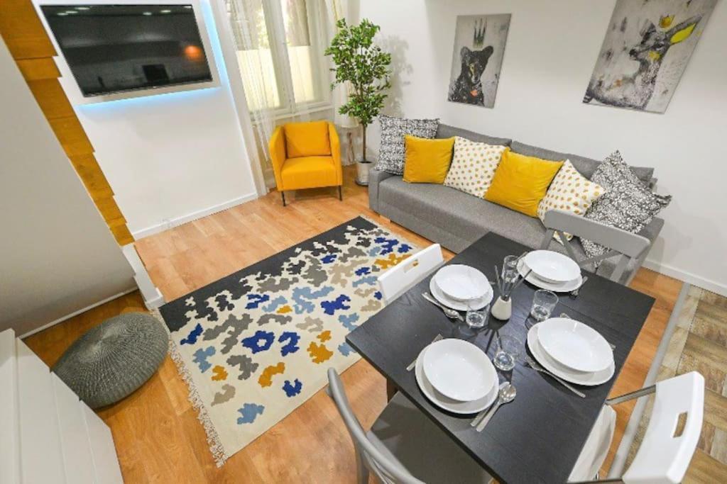 2 Bedroom Flat In Damjanich Str., Hirsch Budapeşte Dış mekan fotoğraf
